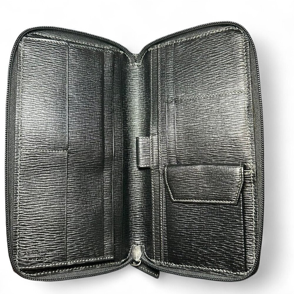 Salvatore Ferragamo Black Pebbled Leather Zippered Organizer - Like New - Picture 3 of 8